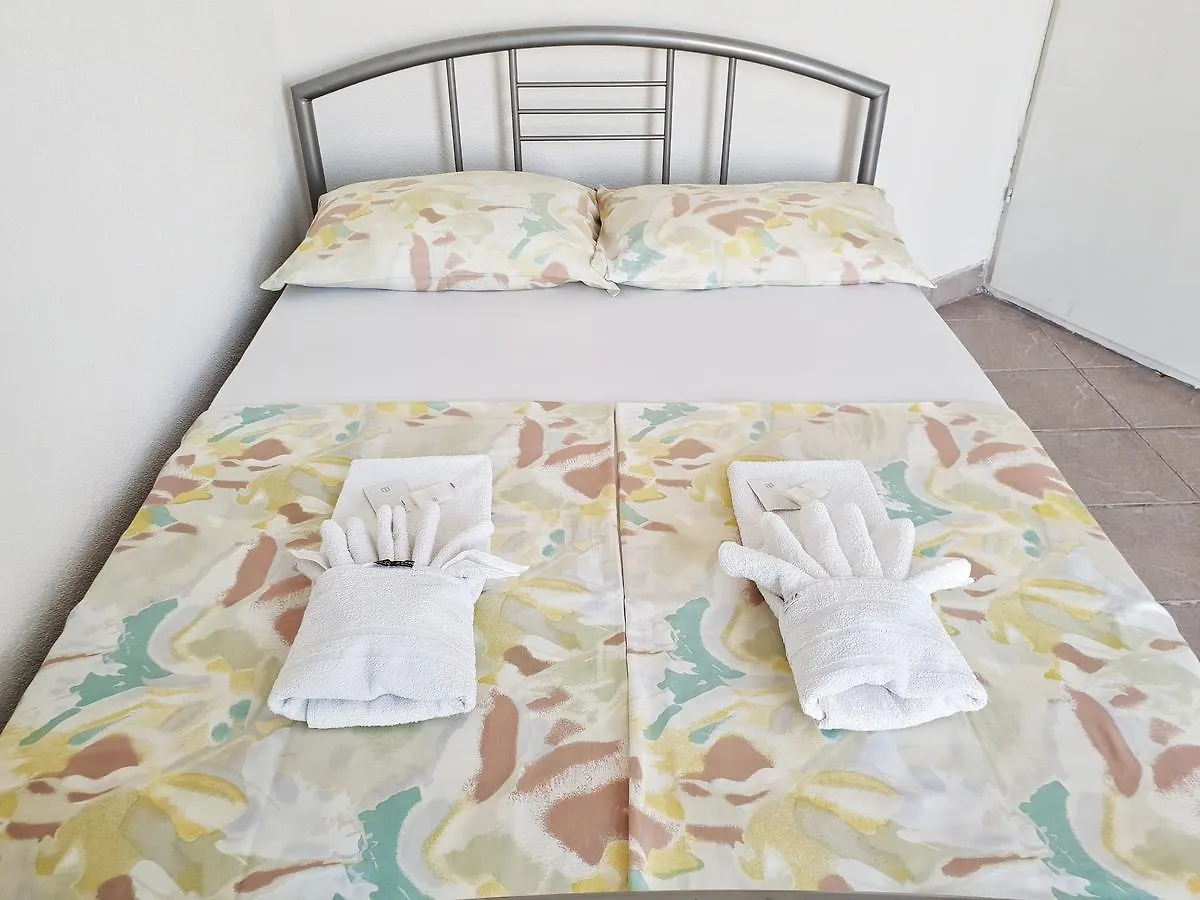 Apartments Maja Vir Horvátország